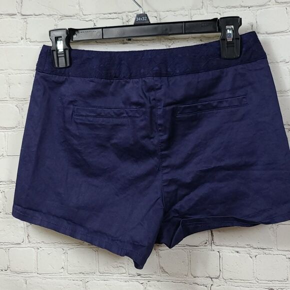 Francesca's Alya Shimmer Navy Embroidered Shorts Small 2/4 Bohemian Crochet Blue - Picture 3 of 8